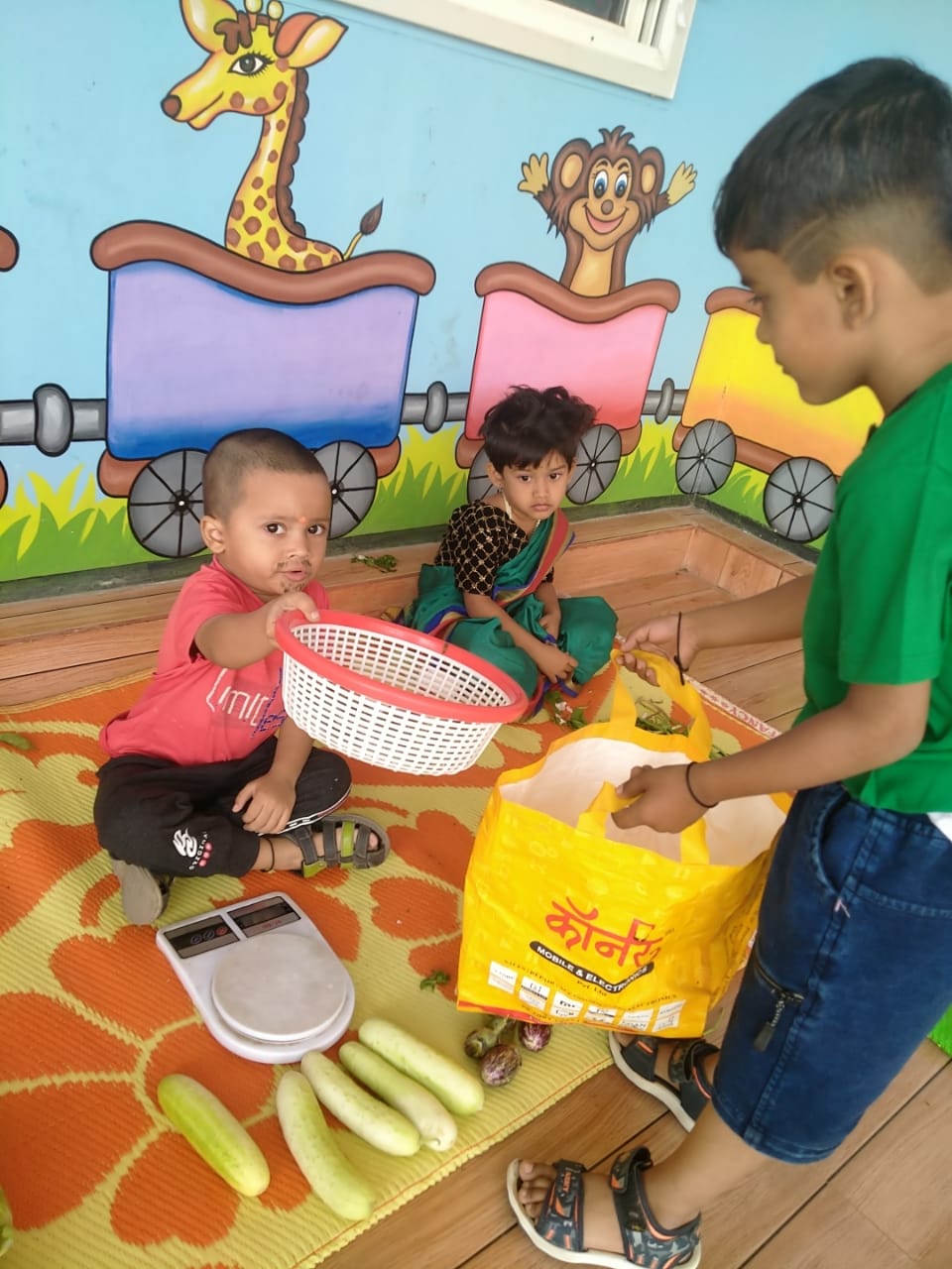 VEGETABLE MARKET VEGETABLE MARKET